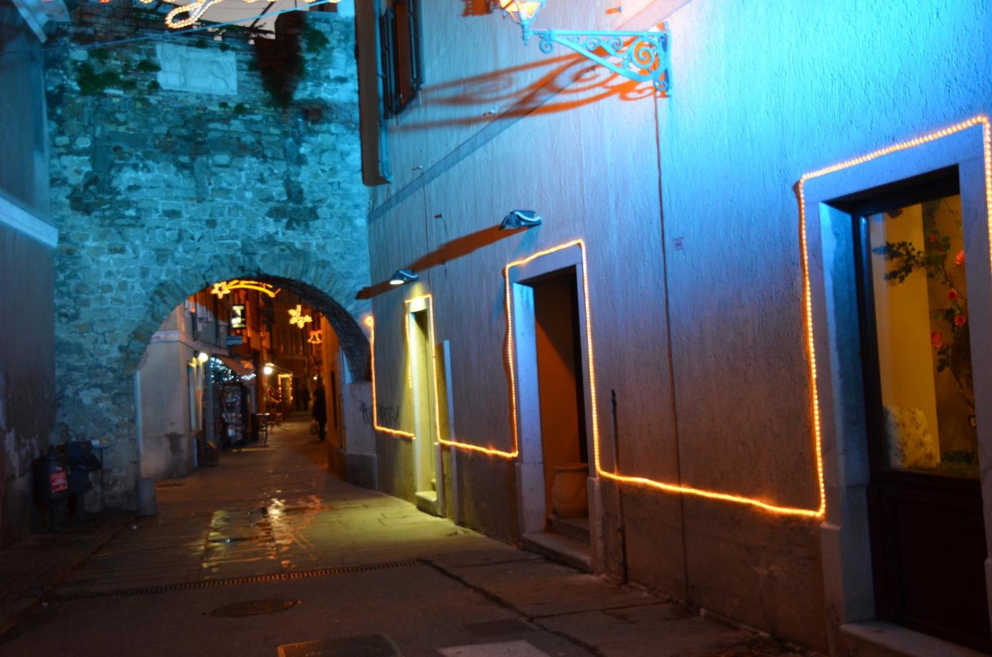 Dulcinea Hotel Múggia Esterno foto