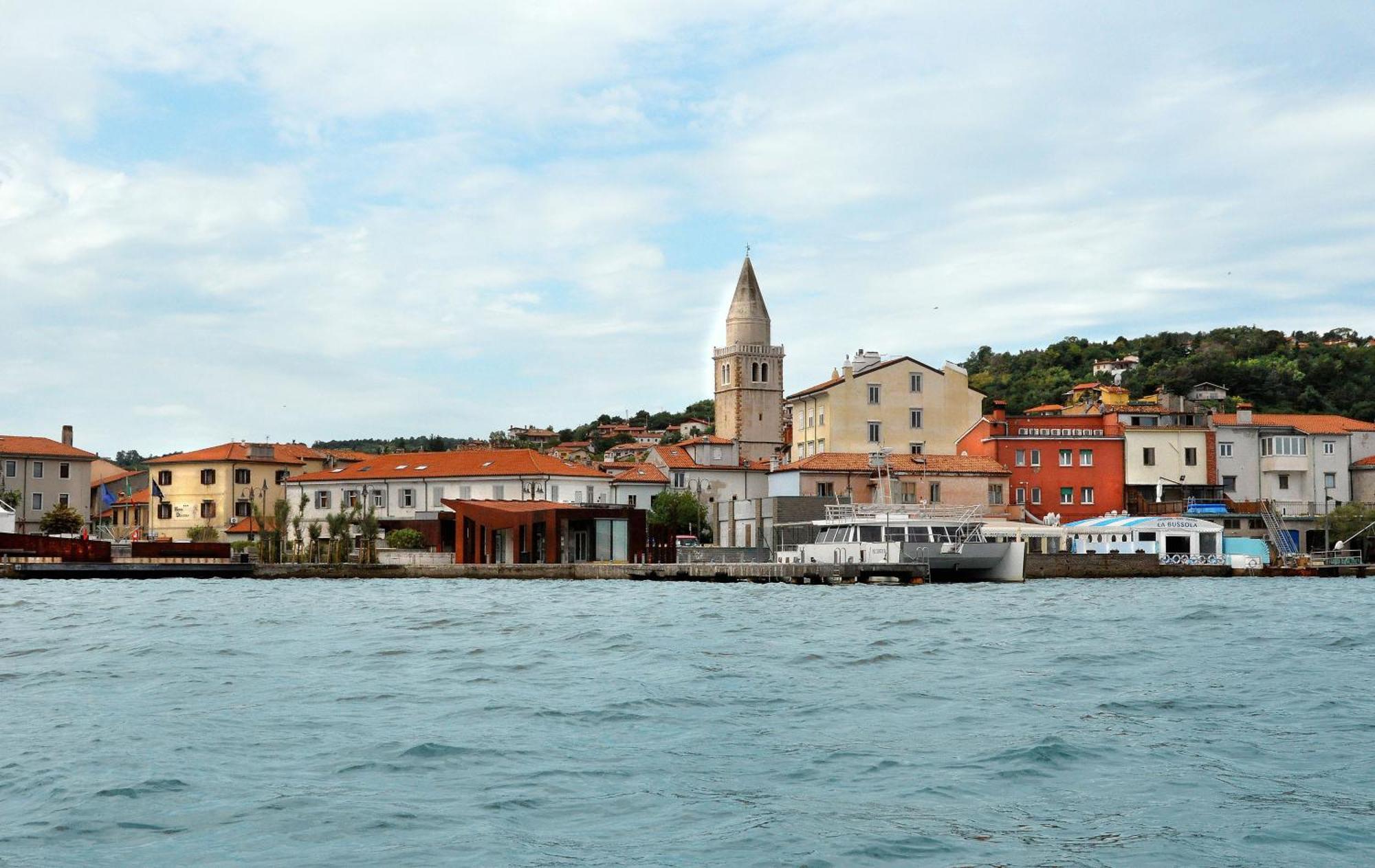 Dulcinea Hotel Múggia Esterno foto